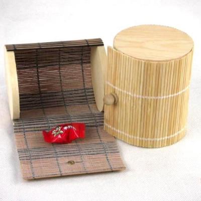 China Recyclable Shutter Round Gift Bamboo Bark Box for sale