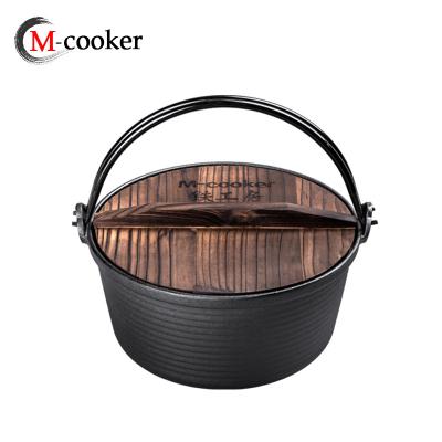 China Sustainable Camping Cookware With Stainless Steel Handle Cast Iron Dutch Oven for sale