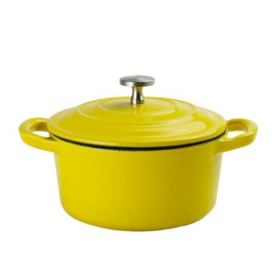 China Sustainable Small Size Mini Casserole Cast Iron Enamel Stock Dessert Spice Pot With Wooden Base Set for sale