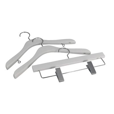 China Manufacturer Brand White Clothes Minimalist Hanger LOGO Luxury Wood White Hanger Custom Made for Fabrics for sale