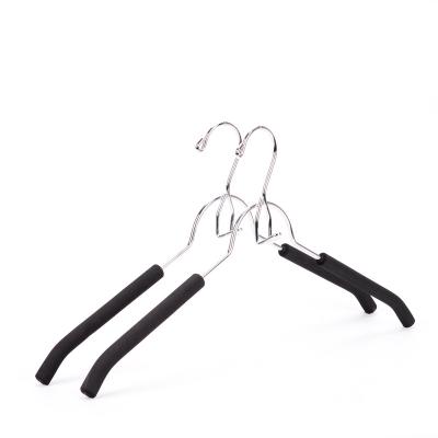 Κίνα EVA Wire Metal Minimalist Non-Slip Foam Padded Hanger προς πώληση