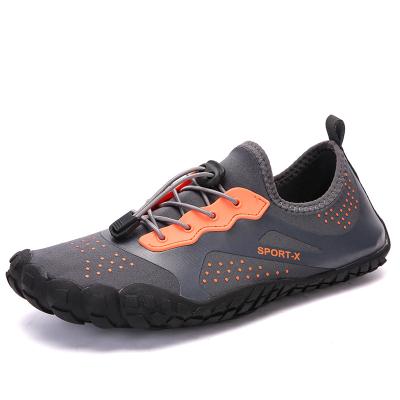 China The manufacturer directly provides large wading beach outdoor shoes, lovers' sports, swimming and yoga shoes 35-47 for sale