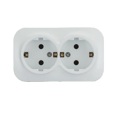 China Anti-fire ABS Two Ways Electrical Outlet Double Socket 2 Pin With Melting PC ABS Material for sale