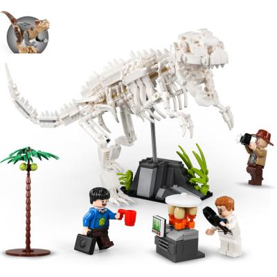 China Tyrannosaurus Rex Fossils Building Blocks Dinosaurs 557pcs Construction Toy Toys For Children 1602 for sale