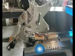 Automatic new design high speed food bread bun bakery packaging equipment machine