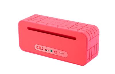 China Colorful Durable Shockproof Bluetooth Home Stereo Speakers Of TF Card for sale