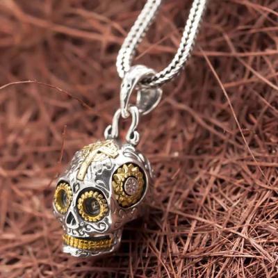 China Men and Women Sterling Silver Necklace with Two Tone Skull Pendant(XH052035W) for sale