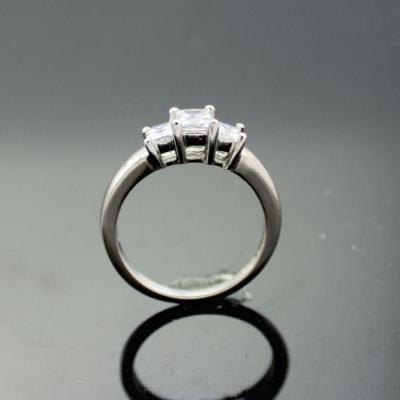 China 925 Silver Jewelry CZ Diamonds Three Stones Engagement Ring (SRT336) for sale