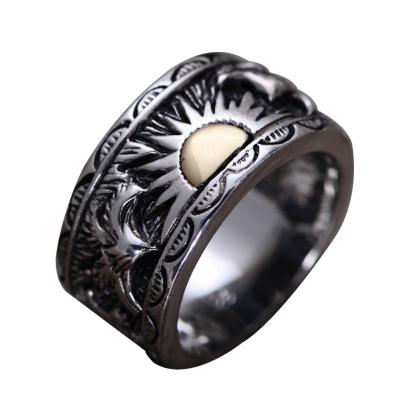 China Mens 925 Sterling Silver Band Ring Antique Engraving Silver Ring (054020) for sale