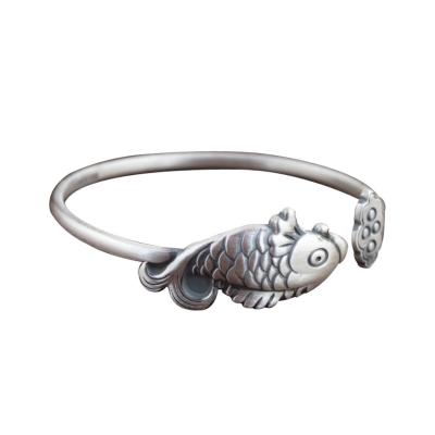 China Sterling Silver Fish Design Engraved Retro Cuff Bracelet for Women (SZ0309) for sale