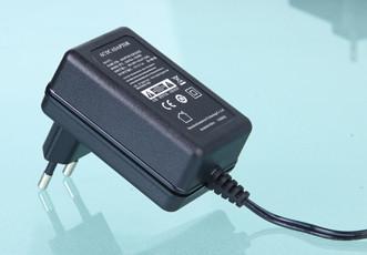 China 30W Series CE GS CB ETL FCC SAA C-Tick CCC RoHS EMC LVD Approved Adaptor Charger for sale