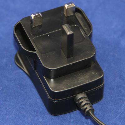 China 6W Series CE GS CB ETL FCC SAA C-Tick CCC RoHS EMC LVD Approved Electrical Travel Adaptors for sale