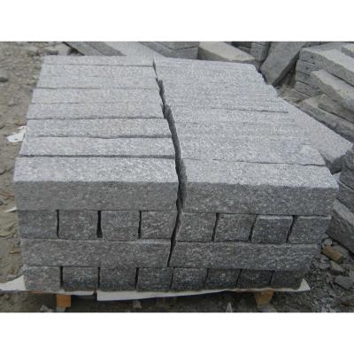 China Modern Landscaping Stepping Stones Rock Fountains For Garden for sale