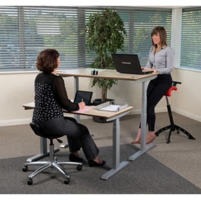 Chine Tableau de travail en acier / cadre en fer pour ordinateur de bureau à vendre