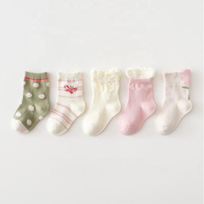 China Spring and autumn new baby children's wholesale antibacterial middle and big children's socks cotton tide socks boys socks for sale