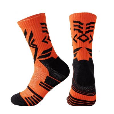 China Breathable Strong Sports Socks Pressure Basketball Socks Tube Long Men's Towel V-shaped Bottom Thickened To Absorb Sweat for sale