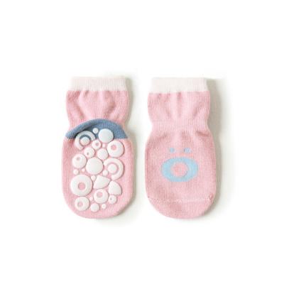 China 2022 Sporty New Fast Delivery Baby Cotton Socks Anti-skid Toddler Slipper Socks Toddler Floor Socks for sale