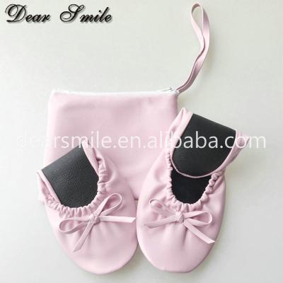 China Hot Sale Round Pink Ballerina Flats Ladies Flat Shoes Foldable Wedding Shoes With Logo Bag for sale