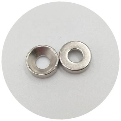 China Hot Selling High Quality Strong Cylinder Magnet Motorcycle Around Circular Tiny Disc Ring Hole Nickel Coated Neodymium Magnet N33 Radial ndfeb for sale