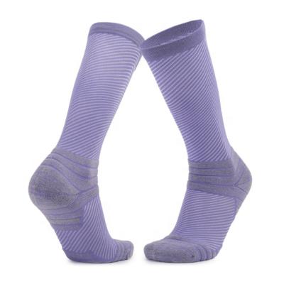 China Breathable Warm Sale Gradient Compression Stockings Sport Socks for sale