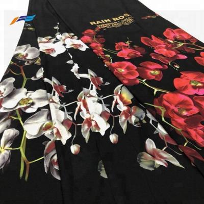 China Antistatic 100 Polyester Pine Skin Printing Fabric For Lady Formal Black for sale