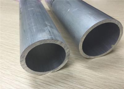 China Polierte Oberfläche verdrängte Aluminiumrohr, rundes Aluminiumrohr des Temperament-6063 T6 zu verkaufen