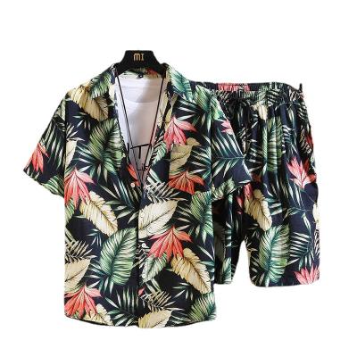 China 2021 Fashion Hawaiian print suit shirt summer anti-shrink hot sale men's loose beach color sets foreign trade for sale