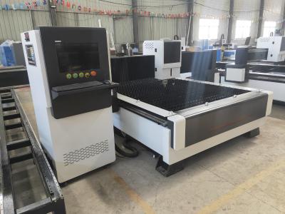 China 1.5KW/3KW/6KW CNC Fiber Laser Cutting Machine for sale