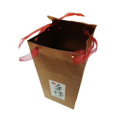 China Recyclable Slide Open Wrapping Paper Folding Paper Lash Ribbon Closure Square Cardboard Magnetic Gift Box for sale