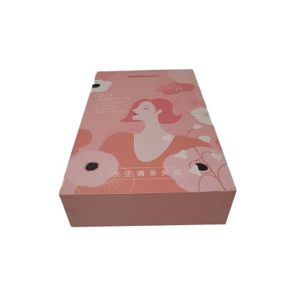 China 2021 Recyclable High Quality Custom Small Christmas Cool Gift Box Packaging Box Beauty Gift Favors for sale