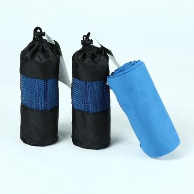 China Toalha personalizada de absorção de reciclagem de desporto ginásio fitness com bolso de fechadura à venda