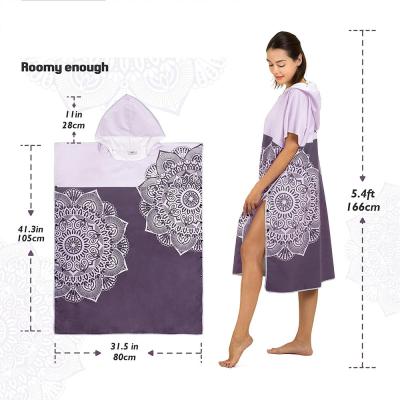 China Zomer groot snel droog microfiber poncho handdoek zandvrij strandhanddoek Te koop