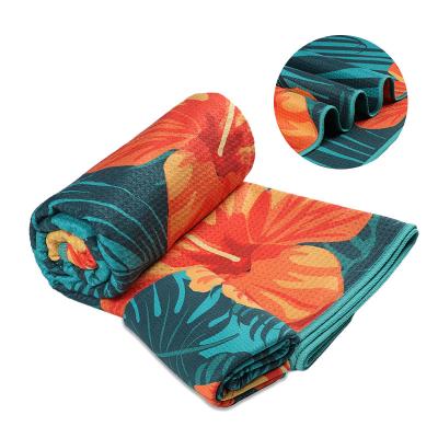 China Fabriek gedrukt Microfiber Sand Free Custom Beach Handdoek Snel Drogen Voor Zomer Camping Reis Te koop