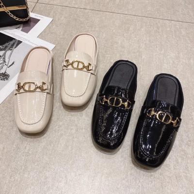 China High Quality Flat Leather Slip On Loafers Moccasin Slippers Women Classic Casual Shoes for sale