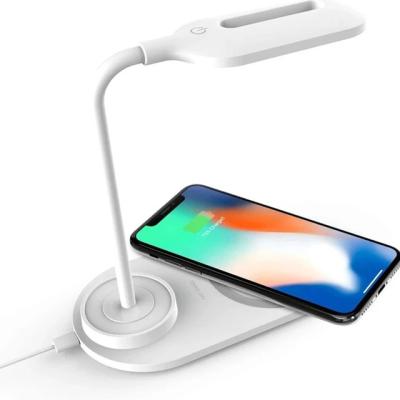 China Modern 10w USB Table Lamp with Flexible Wireless Charger Multifunctional Reading Desk for sale