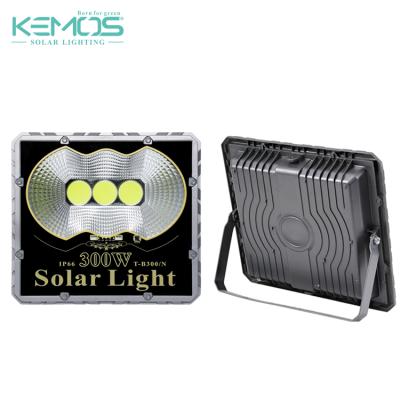 China Aluminum Waterproof High Brightness Ip65 30w 60w 100w 200w 300w Garden LED Solar Flood Light Outdoor for sale