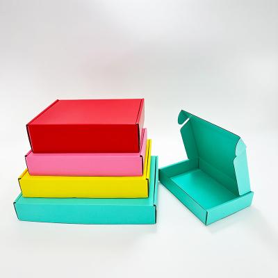 China Recycled Materials Custom logo Corrugated Paper Gift Mailer Box Packaging Shipping  Cardboard Box for sale