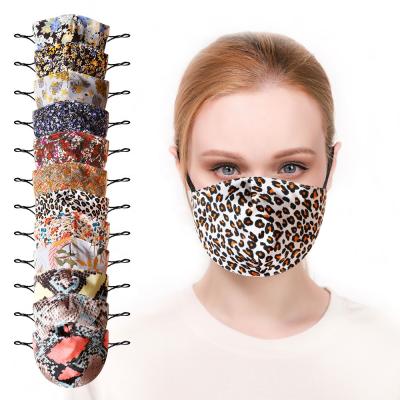 China Newest Arrival Dustproof Cloth Maskes Print Pattern Flora Insert Filter Cartridge Dustproof Bi-ply Mouth Masked for sale