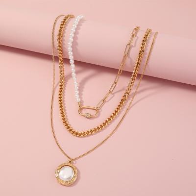 China CLASSIC Baroque Natural Flat Pearl Necklace Retro Fashion Pearl Pendant Necklace Metal Mixed Style Multilayer Women's Neck Chain for sale