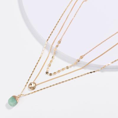 China CLASSIC Hot Selling Round Pendant Necklace Resin Necklace Round Copper Piece Single Multilayer Green Natural Stone Gold Handmade for sale