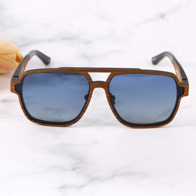 China Fashion Sunglasses 2021 New Design Matt Blue Twill Lens Gradient 3K Carbon Fiber Wooden Sunglasses For Driving Sports for sale