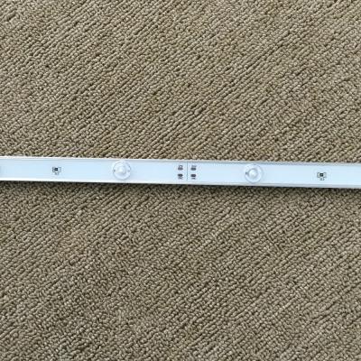 China Waterproof SMD2835 Led Light Box Backlight Curtain Strip led rigid bar with lense for sale