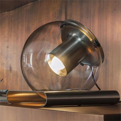 China Nordic Simple Modern Creative Design Lighting LED Desk Lamp Table Home Decorative Lamp for sale