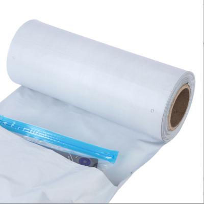 China Pre Opening Roll Up Courier Poly Mailer Bags With Tear Resistant Design for sale