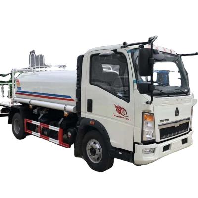 China SINOTRUK HOWO 4x2 Cargo Truck Howo Light Truck 8445x2400x2650 for sale