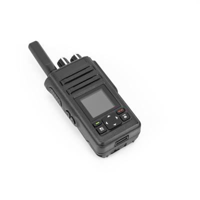 China TOP Selling 4000 mAh 1.44 Inch Walkie Talkie Portable Two Way Radio Handheld Web Radio for sale