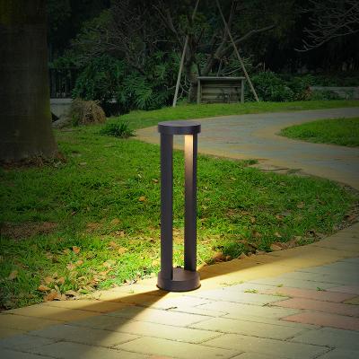 China New Product Garden IP65 Standing Lawn Light 6W Waterproof LED Garden Lights Outdoor Home Villas Decorative Garden Pillar Light for sale