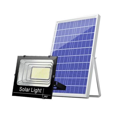 China High Quality Remote Control Outdoor Energy Saving Light Type 60w Solar Led Flood Garden Light for sale