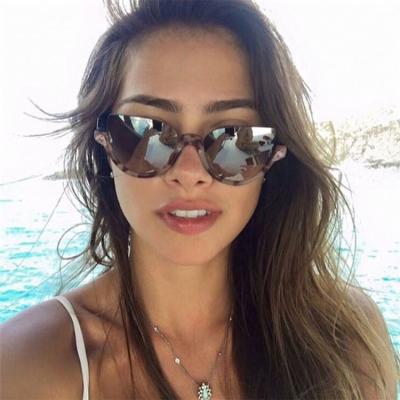 China Fashion sunglasses wholesale retro vintage Diamond Shades Sun Glasses Sunglasses multi-color women's sunglasses 2021 for sale