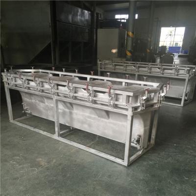 China Steel Traffic Water Dam Tool Plastic Furniture Mold Plastic Road Barrier Mold Maker for sale